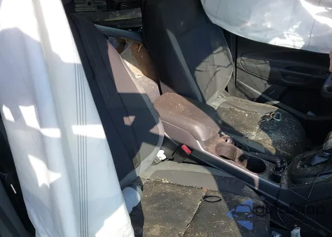 2016 Ford Escape S из США, поврежденный, VIN 1FMCU0F79GUC54455